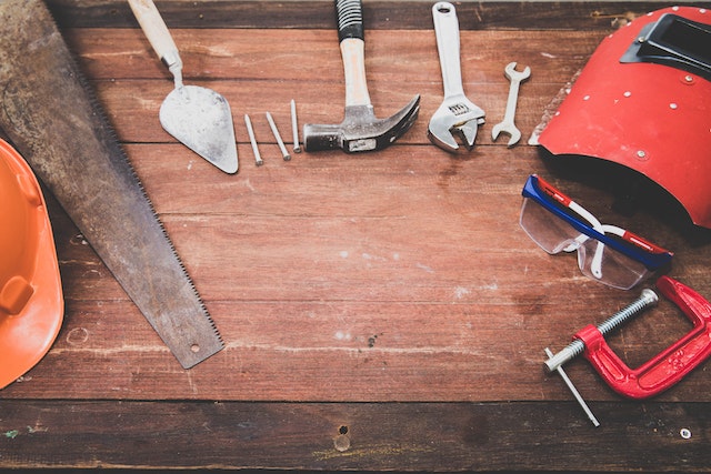 maintenance%20tools%20on%20table%20
